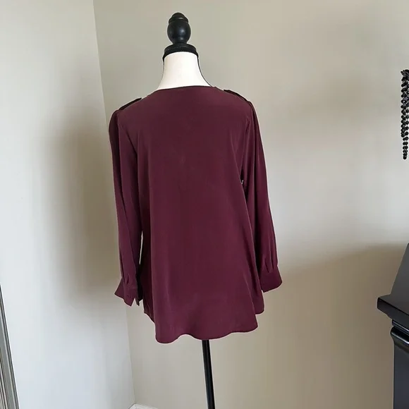 Silk blouse - Picture 2 of 3